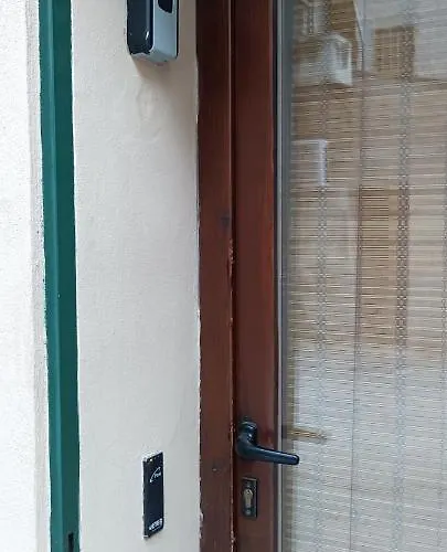 Holiday Home Apartment *