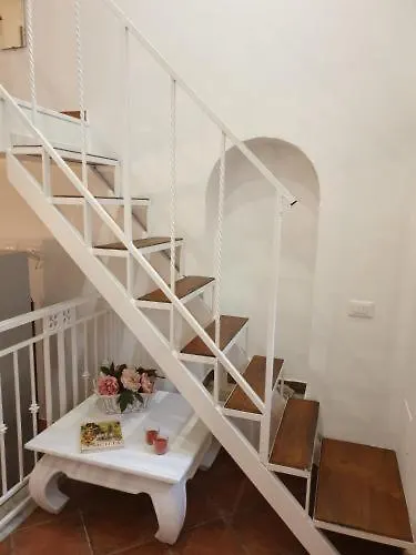 Holiday Home *